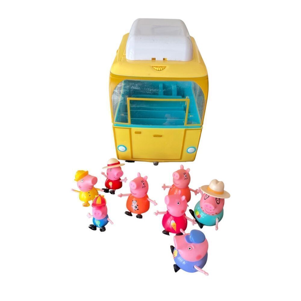 Peppa Pig Family Camper Van Vintage 2003 Car made in UK